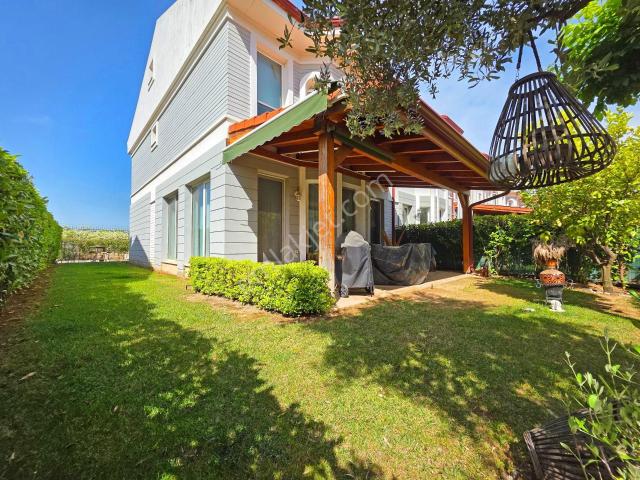 Döşemealti, Antalya içerisinde satılık Villa