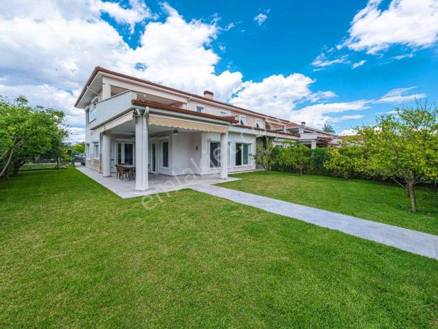 Döşemealtı, Döşemealti içerisinde satılık Villa