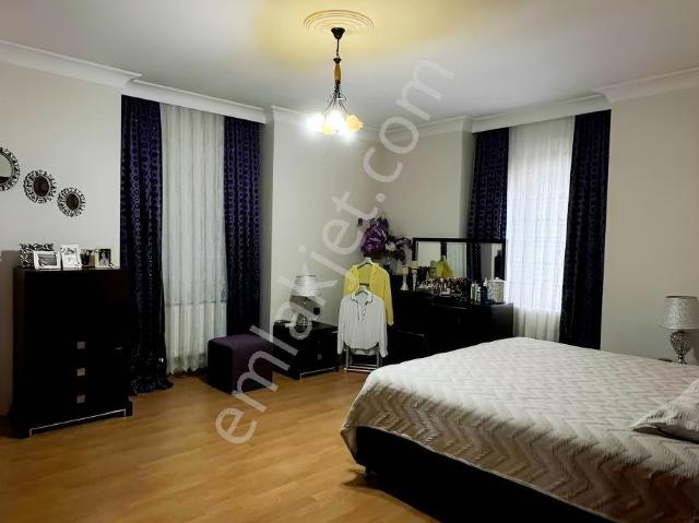Bağcılar Mahallesi, Bağlar içerisinde satılık Villa