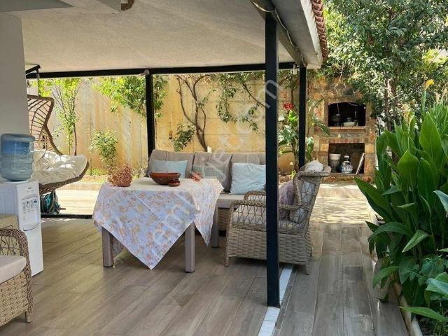 Yazılıtaş, Ula içerisinde satılık Villa