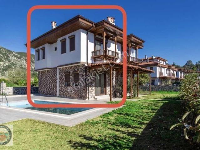 Ula, Muğla içerisinde satılık Villa