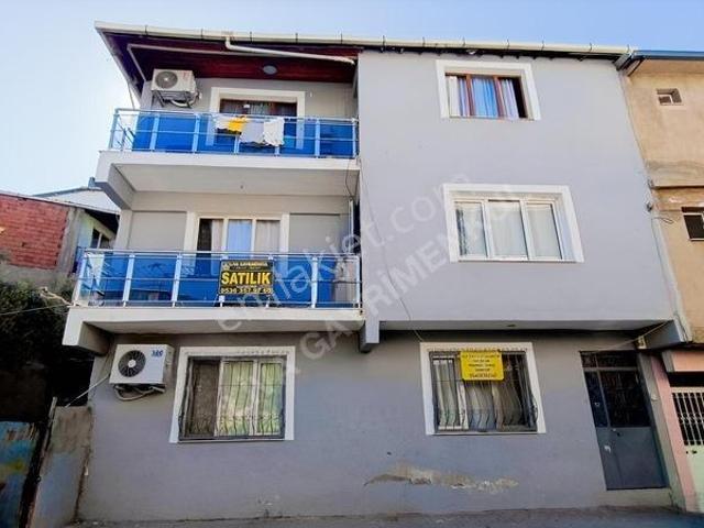 Buca, İzmir içerisinde satılık Bina