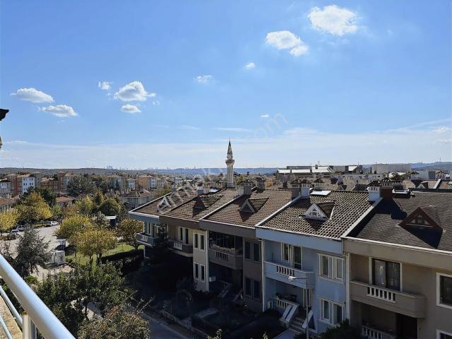 İstanbul içerisinde kiralık Villa