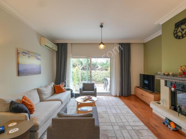 İstanbul içerisinde satılık Villa