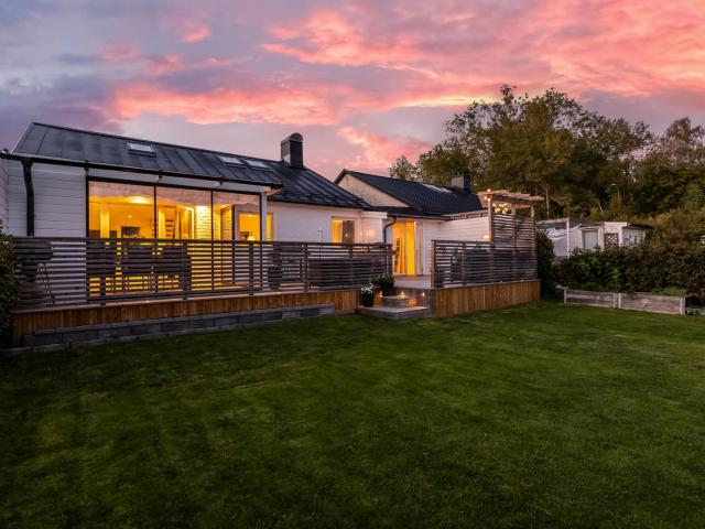 Villa till salu i Tungelsta, Stockholm