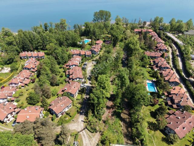 Sapanca, Sakarya içerisinde satılık Villa