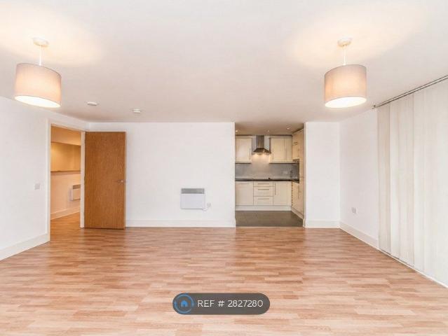 Apartment for rent in City Centre, Falcon Lodge