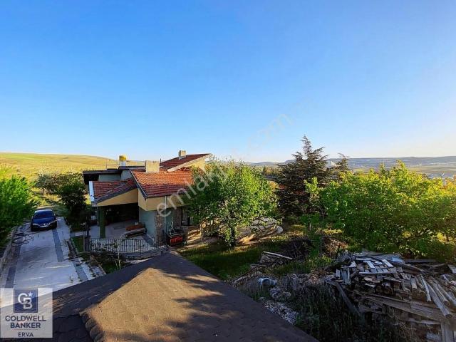 Gölbaşi, Ahiboz Mahallesi içerisinde satılık Villa