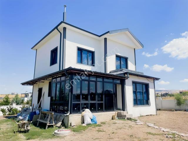 Gölbaşi, Ankara içerisinde satılık Villa