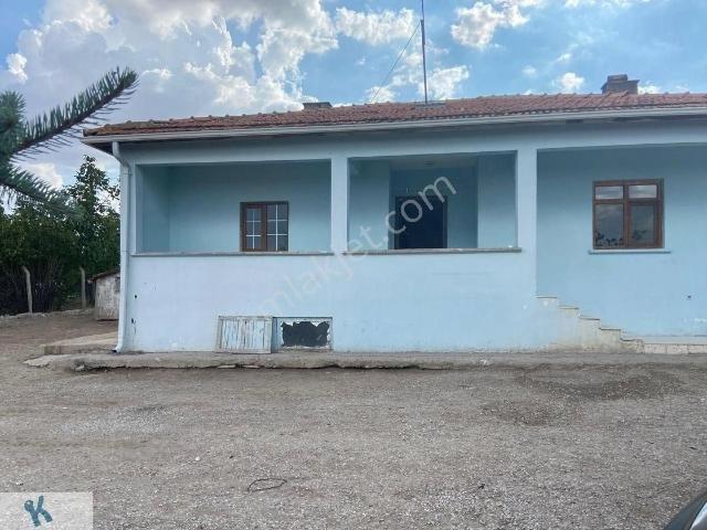 Gölbaşi, Gökçehüyük Mahallesi içerisinde kiralık Villa