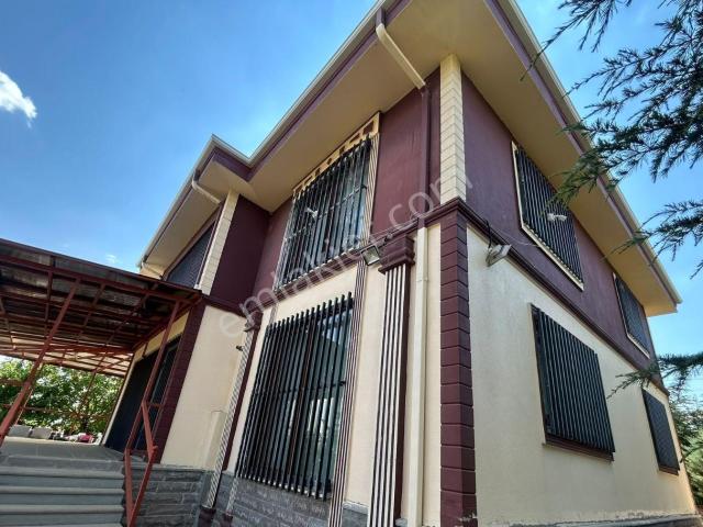 Gölbaşi, Ankara içerisinde satılık Villa
