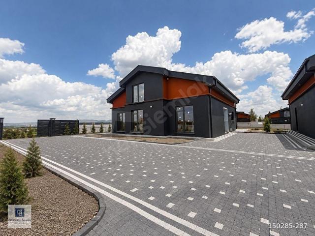 Gölbaşi, Ankara içerisinde satılık Villa