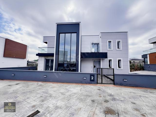Karşıyaka Mahallesi, Gölbaşı içerisinde satılık Villa