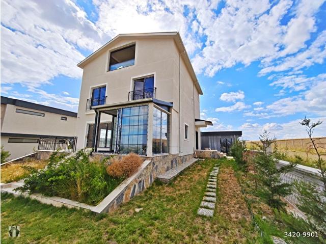 Gölbaşi, Ankara içerisinde satılık Villa