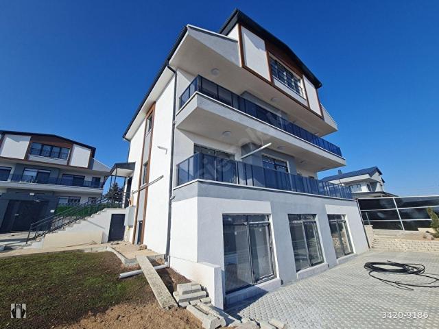 Gölbaşi, Ankara içerisinde satılık Villa