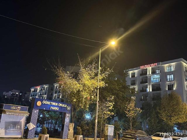 Van, İpekyolu içerisinde satılık mülk