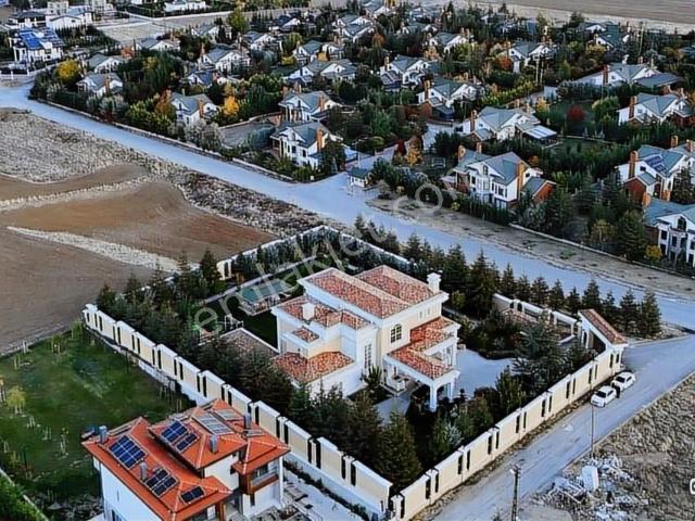 Gölbaşi, Ankara içerisinde satılık Villa