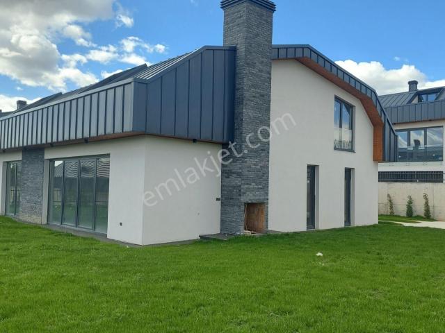 Gölbaşi, Ankara içerisinde satılık Villa