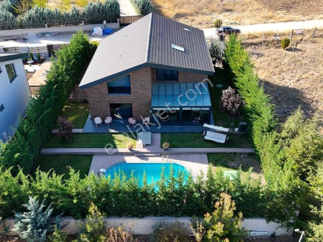 Gölbaşi, Ankara içerisinde satılık Villa