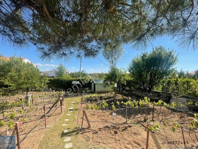 Gölbaşi, Ballıkpınar Mahallesi içerisinde satılık Villa