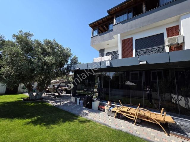 Menderes, İzmir içerisinde satılık Villa