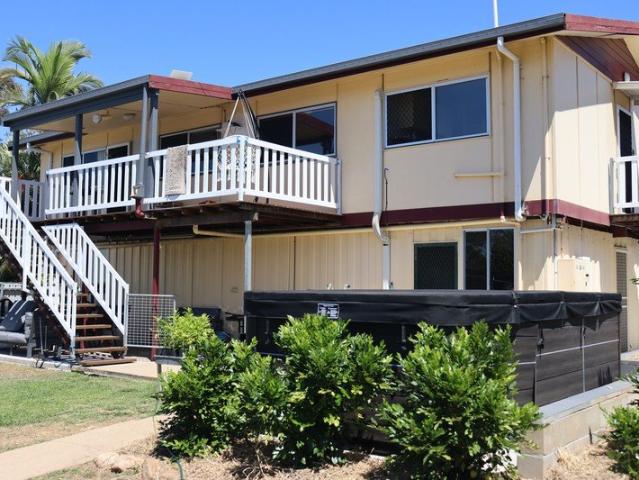 House for sale in Collinsville