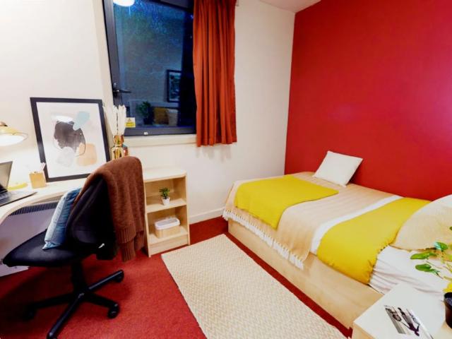 Room for rent in Scotland
