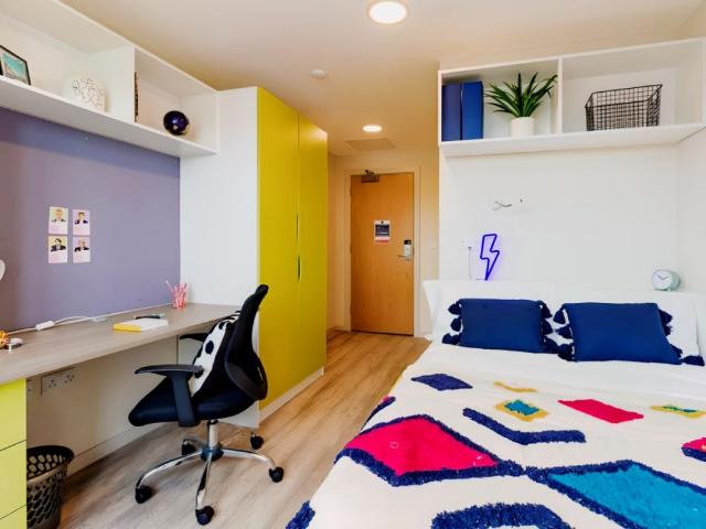 Room for rent in Watergate, Devon