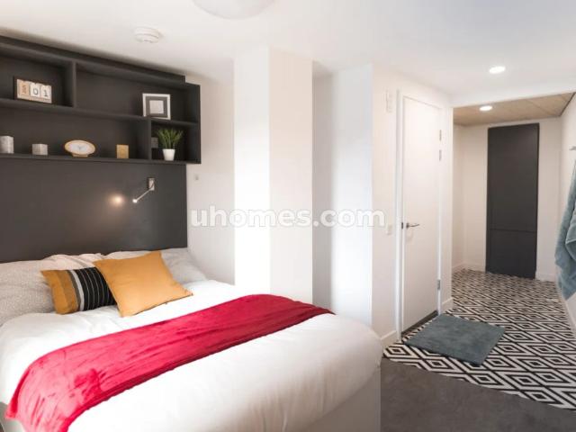 Room for rent in West Midlands