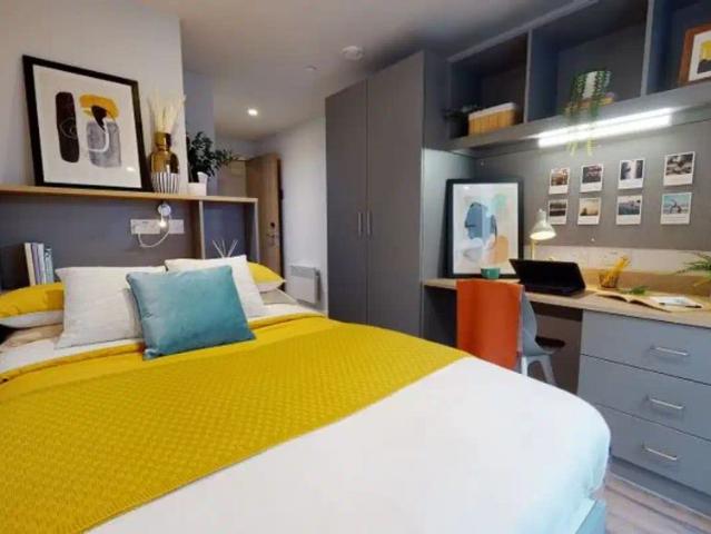 Room for rent in Hillfields, West Midlands