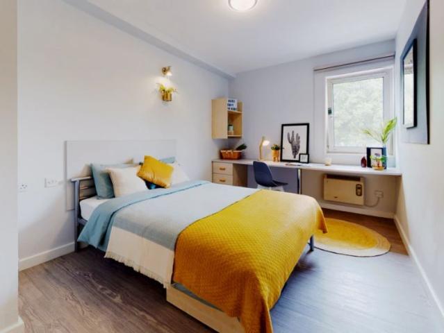 Room for rent in Chorlton-on-Medlock, Georgia