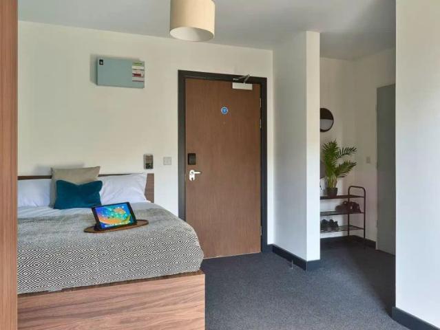 Room for rent in Hulme, Georgia