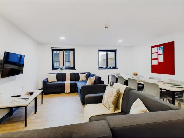 Room for rent in Canley, West Midlands