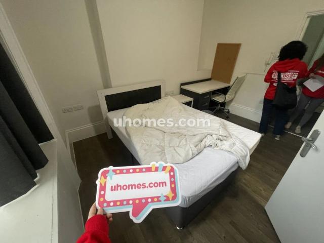 Room for rent in Bloomsbury, Greater London