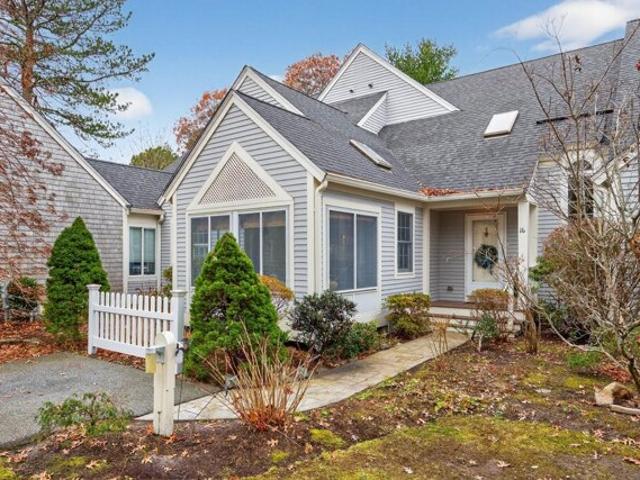 Condo for sale in Mashpee, Massachusetts