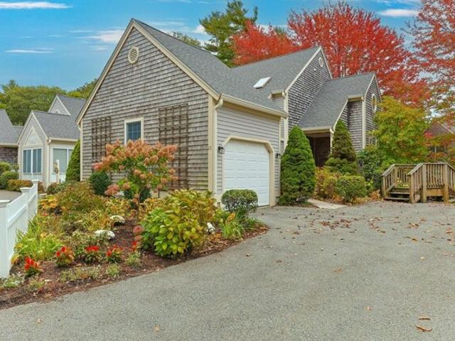 Condo for sale in Pine Tree Corner, Mashpee