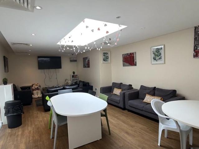 Room for rent in Rotherhithe, Greater London
