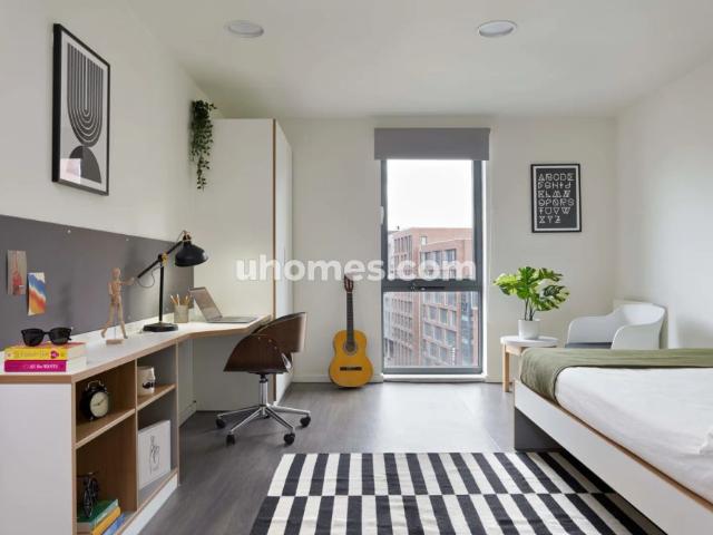 Room for rent in City Centre, South Yorkshire
