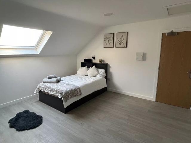 Studio for rent in Old Trafford, Trafford Park