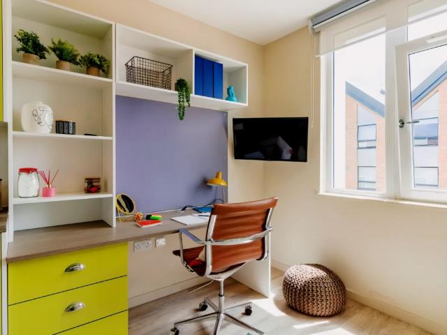 Studio for rent in Watergate, Devon