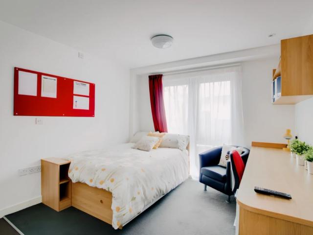 Studio for rent in Selly Oak, West Midlands