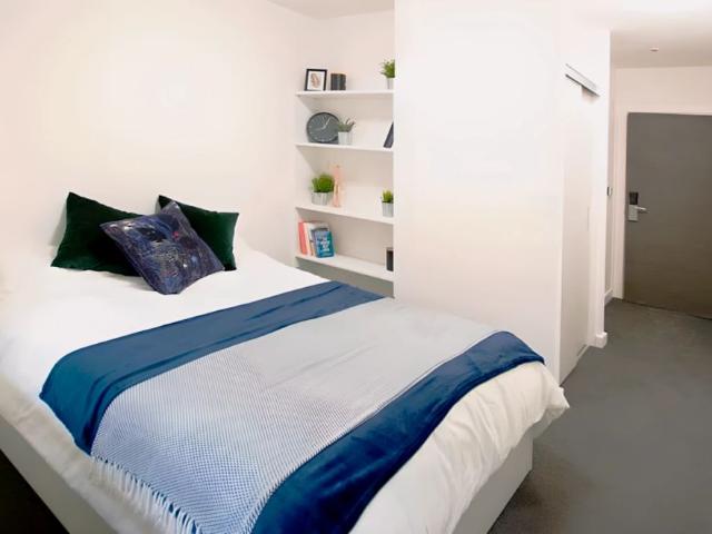Studio for rent in City Centre, South Yorkshire