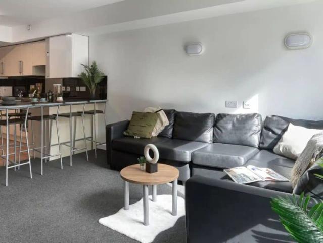 Studio for rent in Hulme, Manchester