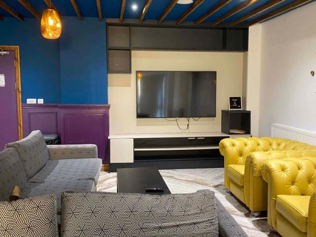 Studio for rent in West Midlands