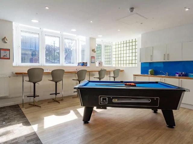 Studio for rent in North Kensington, Isle Of Man