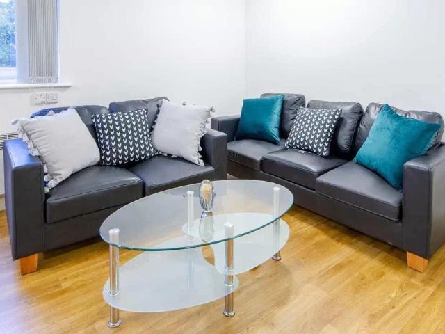 Studio for rent in Watergate, Devon