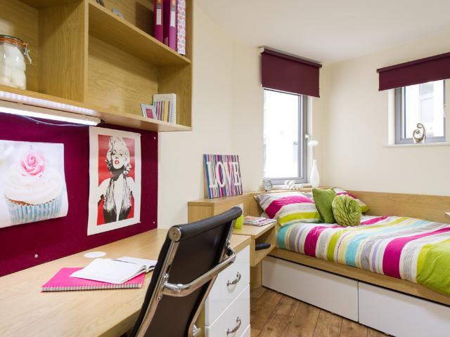 Apartment for rent in Norbiton, Greater London