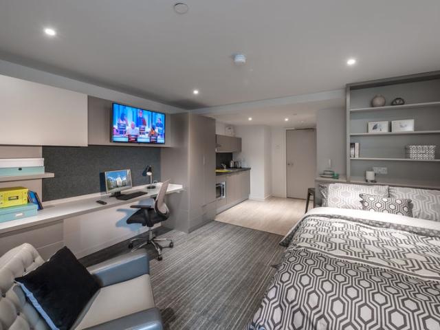Studio for rent in Woodhouse, West Yorkshire