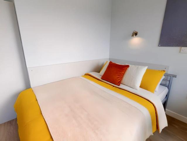 Studio for rent in New Boultham, Brayford