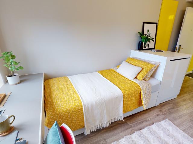 Room for rent in Mile End, Greater London
